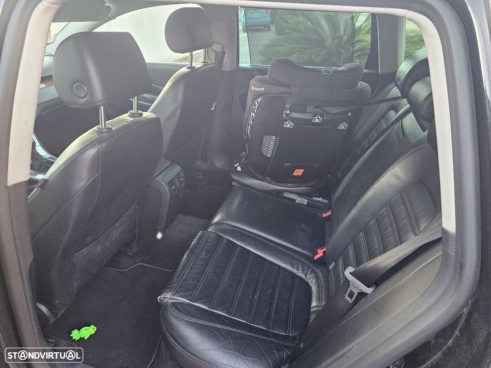 VW Passat Variant 2.0 TDI Highline - 6