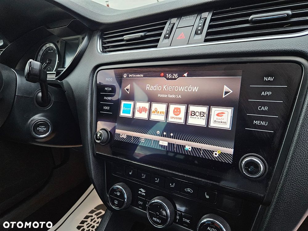 Skoda Octavia ver-2-0-tdi-dsg-exclusive - 17