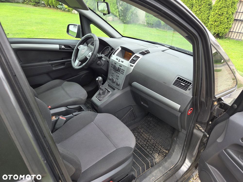 Opel Zafira - 6