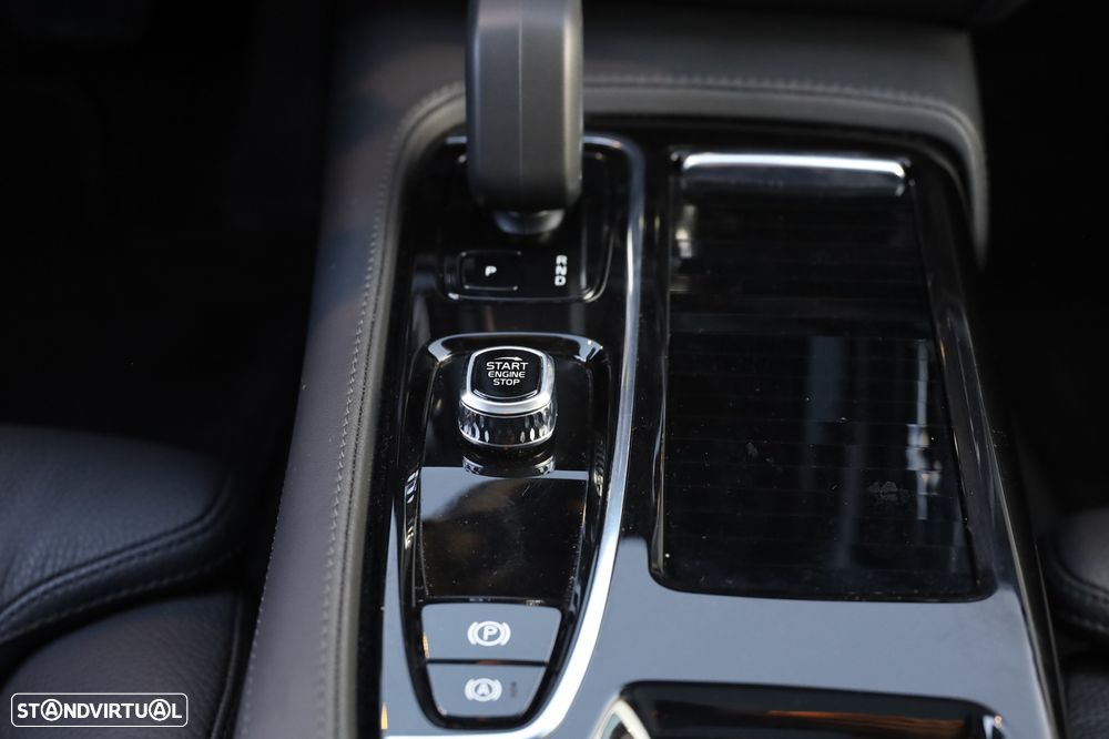 Volvo V90 2.0 T6 PHEV Plus Dark AWD - 28