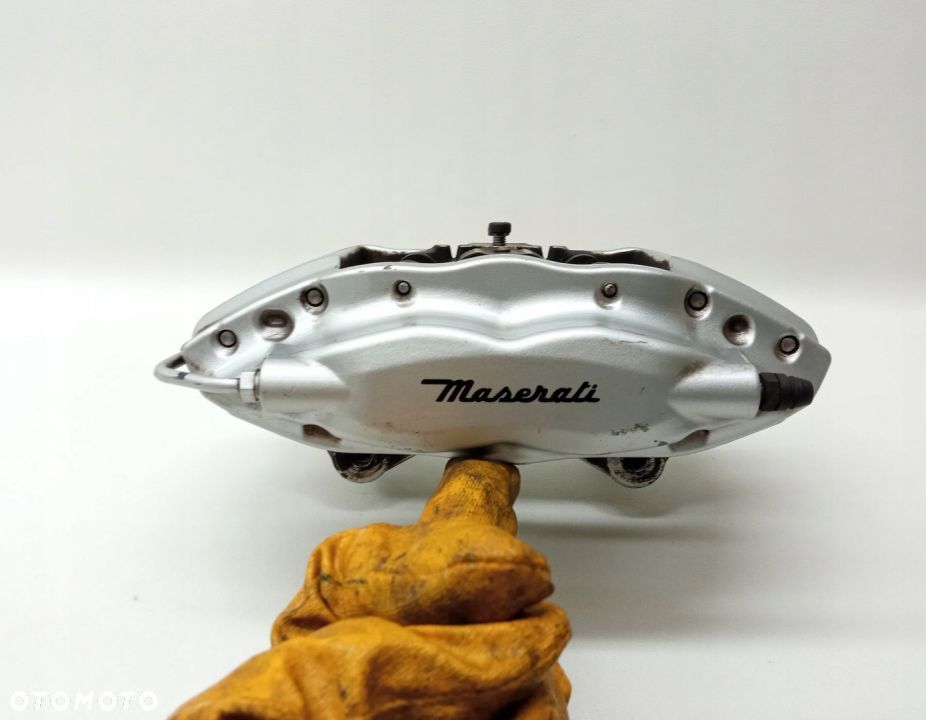 ZACISK HAMULCOWY PRAWY TYŁ MASERATI GHIBLI III - 2