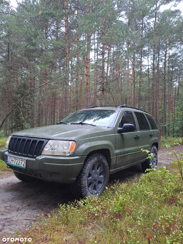 Jeep Grand Cherokee 4.0 Laredo - 1