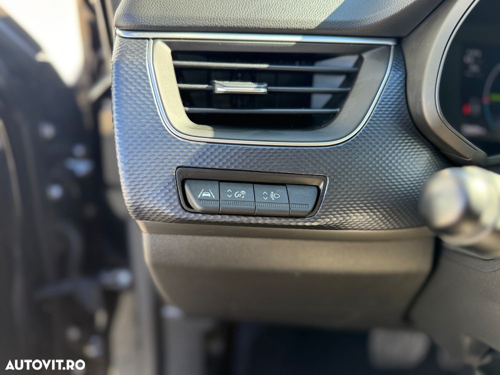 Renault Arkana E-TECH Full 145 E-TECH engineerd - 9