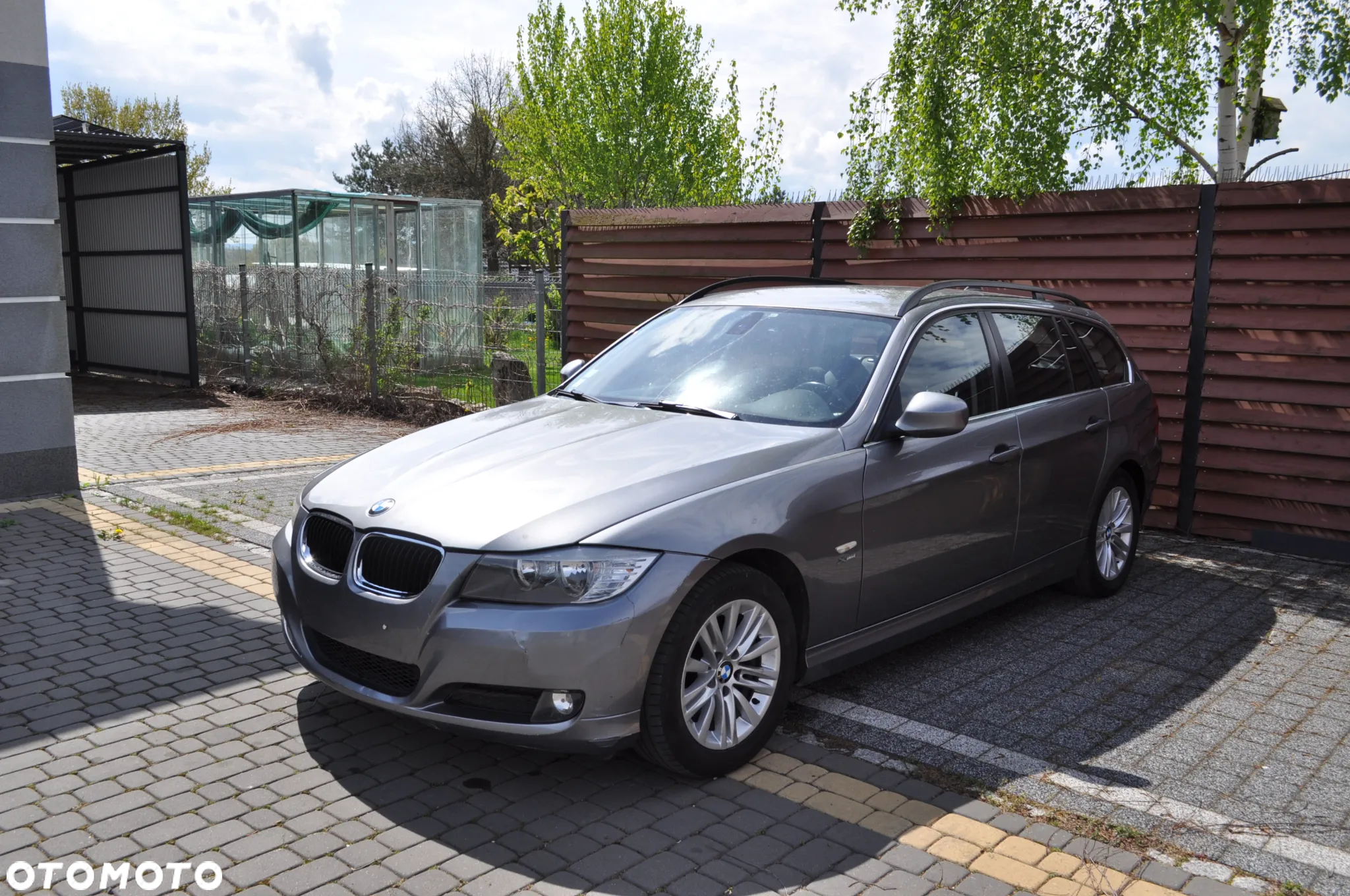 BMW Seria 3 320d xDrive DPF Touring - 24
