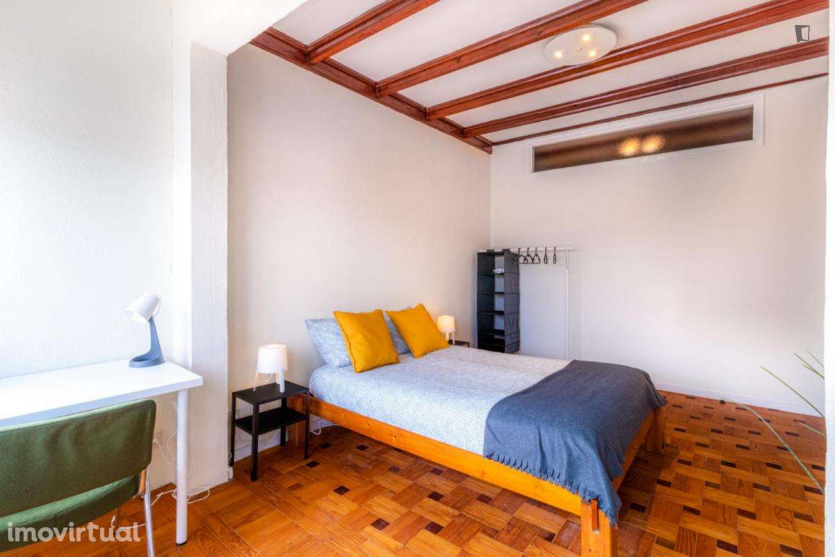 Quarto - localizado em Ramalde Porto - Grande imagem: 2/10