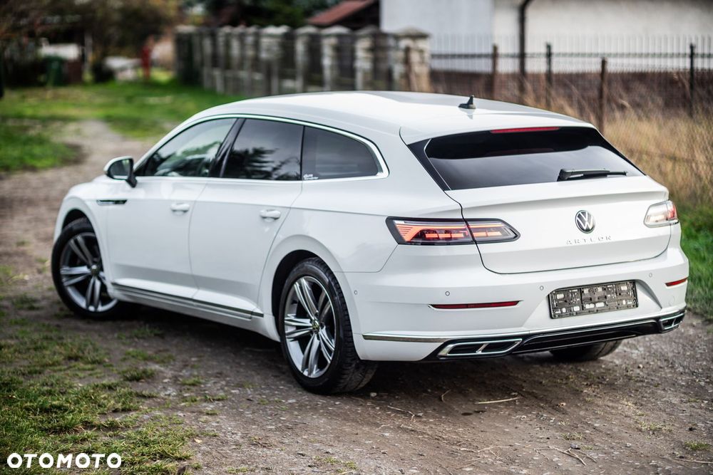 Volkswagen Arteon 2.0 TDI SCR DSG R-Line - 23