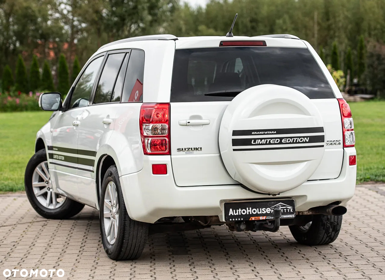 Suzuki Grand Vitara 2.0 De luxe - 7