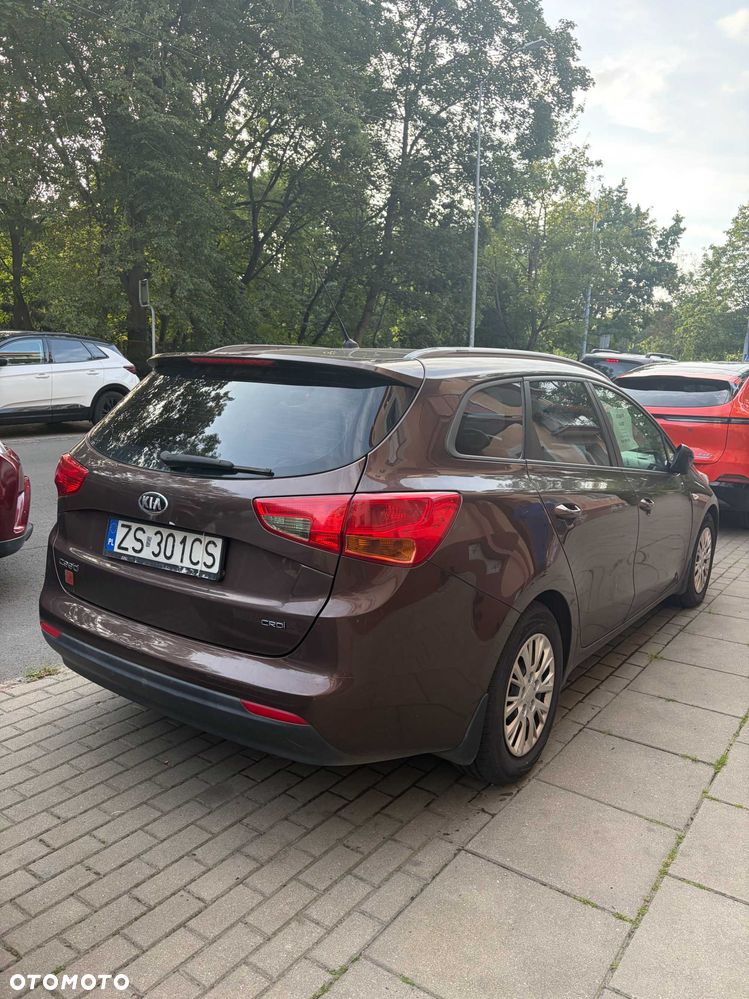 Kia Ceed - 3