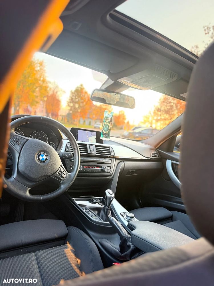 BMW Seria 3 320d DPF Touring Blue Performance Edition Fleet Exclusive - 8