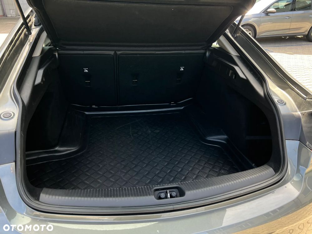 Opel Insignia - 23