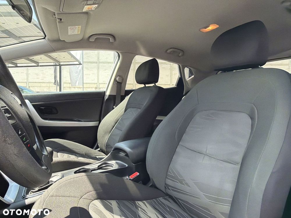 Kia Ceed 1.4 M - 11