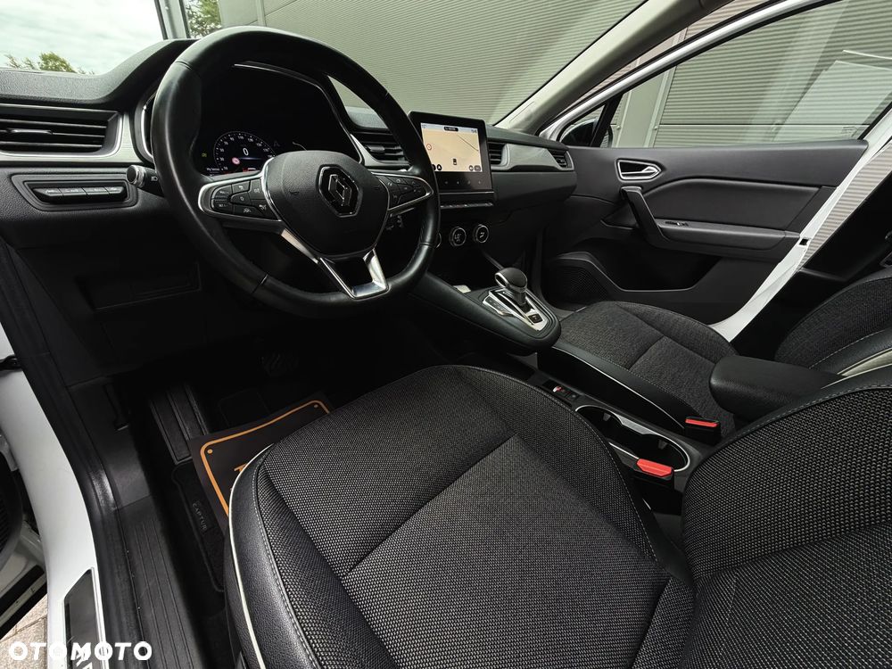 Renault Captur - 21