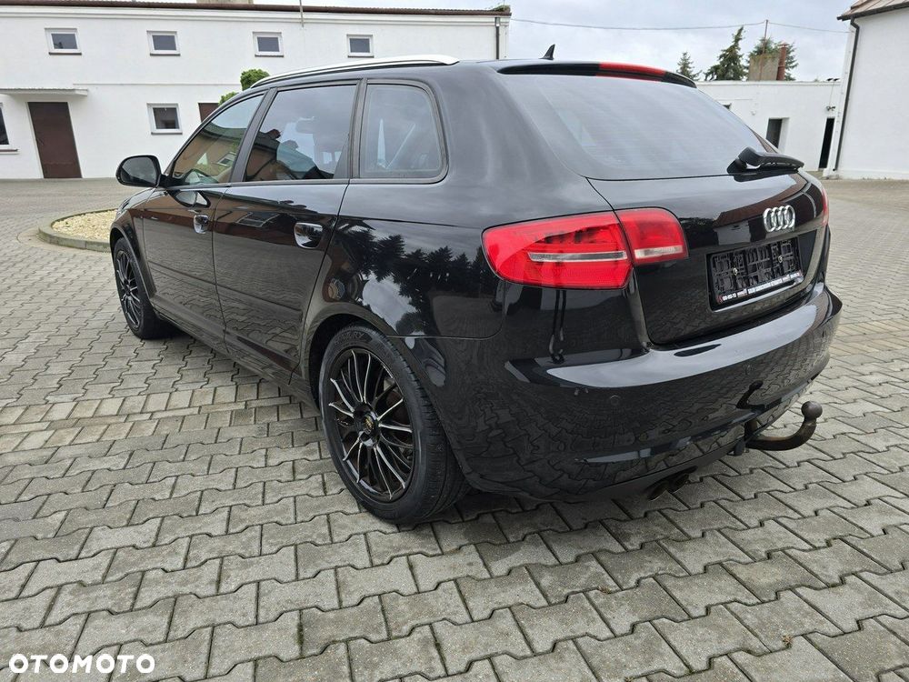 Audi A3 Sportback - 12
