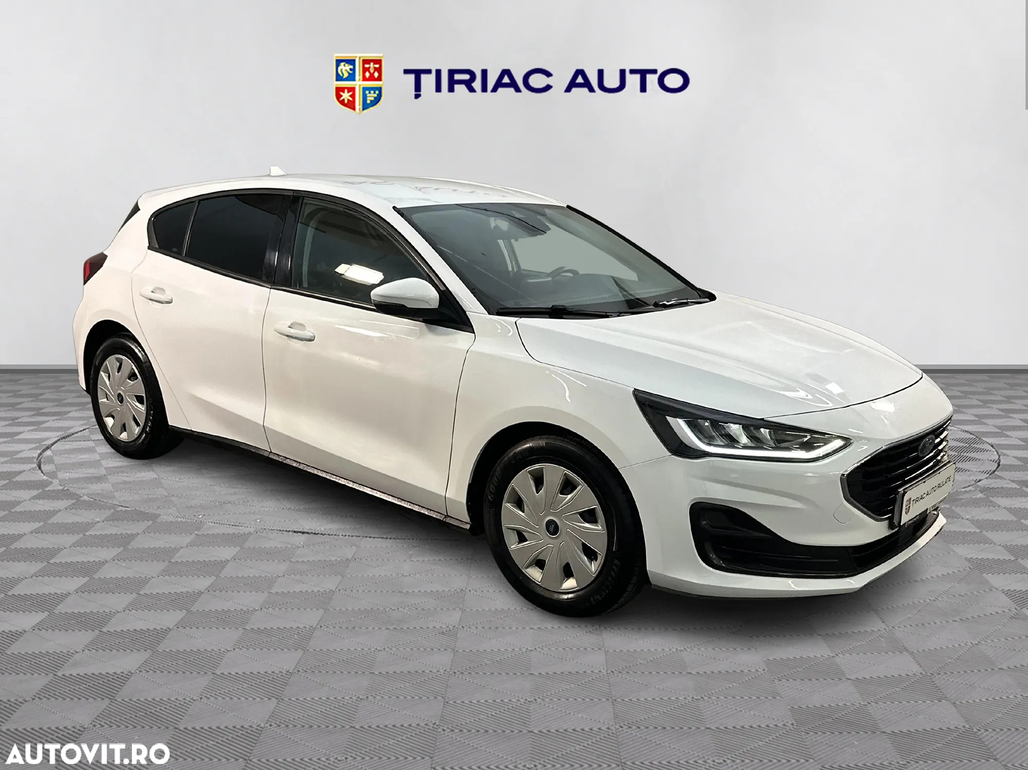 Ford Focus - 7