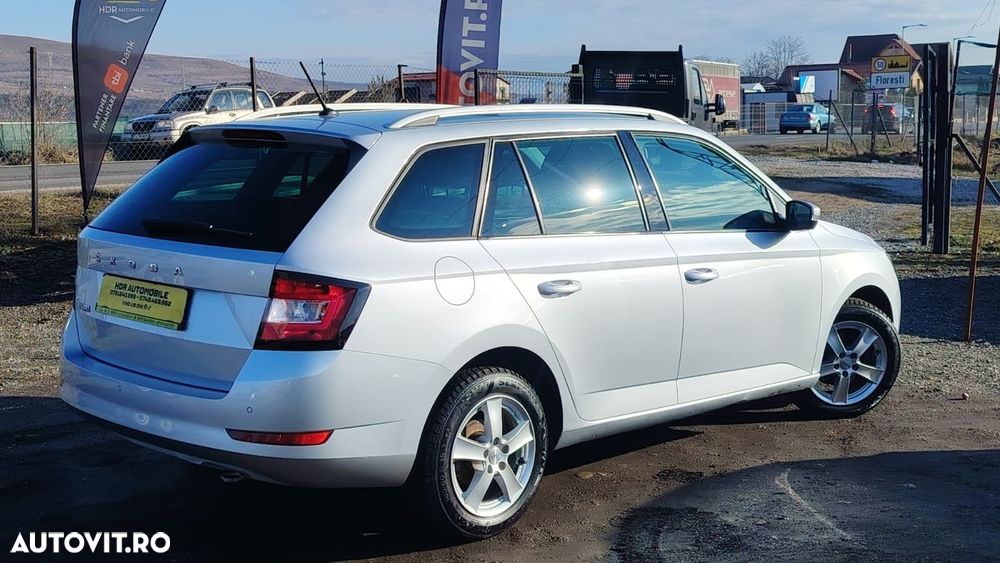 Skoda Fabia 1.0 TSI 95 CP Selection - 11