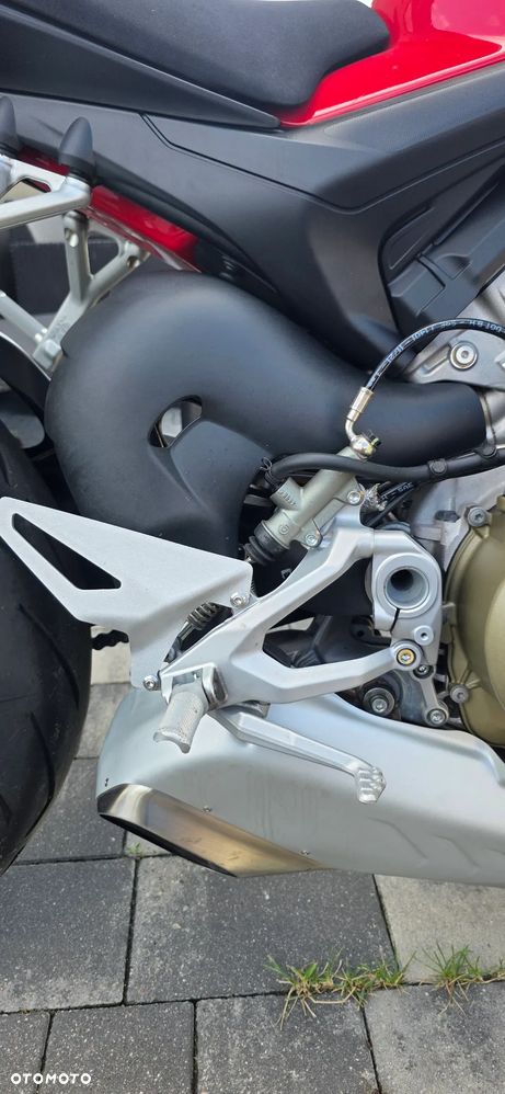 Ducati Streetfighter V4 - 8