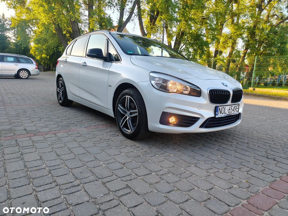 BMW Seria 2 218d Sport - 28
