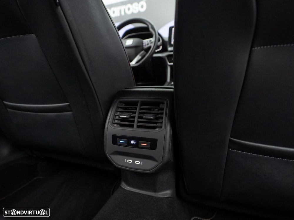 SEAT Leon ST 1.4 e-Hybrid FR DSG - 35