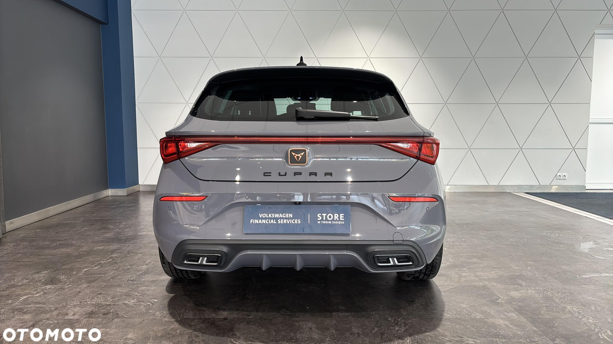 Cupra Leon 1.5 eTSI DSG - 4