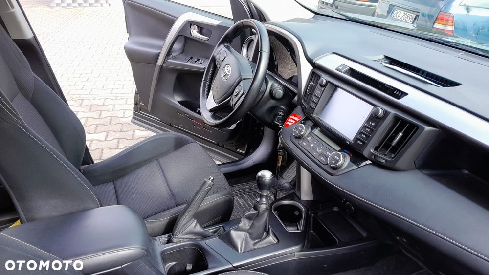 Toyota RAV4 2.0 Active 4x4 - 7
