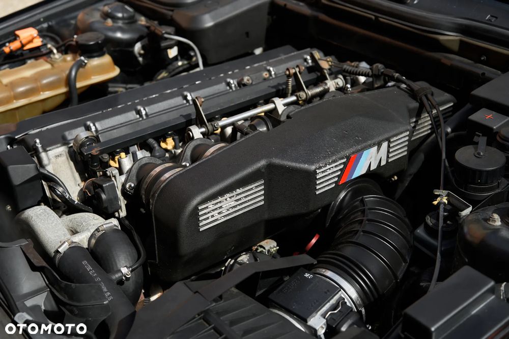BMW M5 Standard - 26