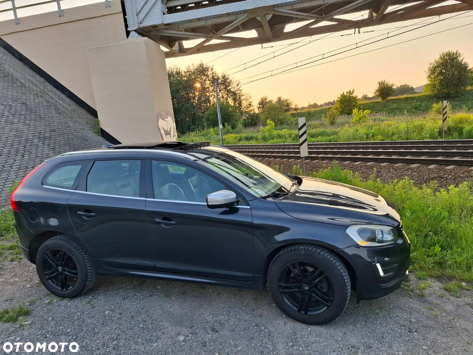 Volvo XC 60 D5 AWD RDesign - 8