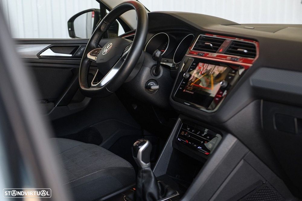 VW Tiguan 2.0 TDI Life - 23