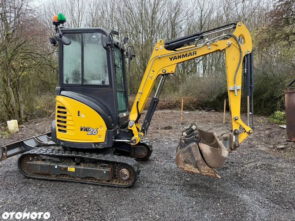 Yanmar VIO26 - 8