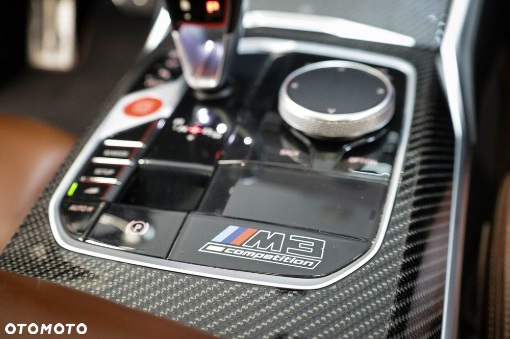 BMW M3 Competition xDrive sport - 33