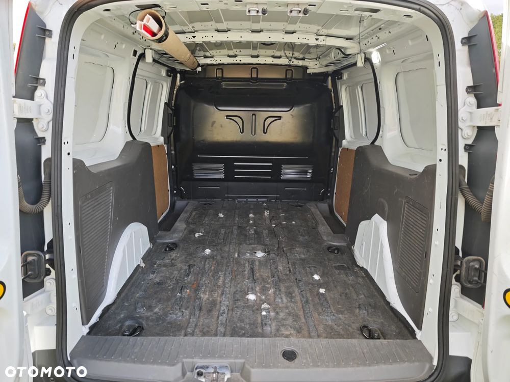 Ford Transit Connect - 11