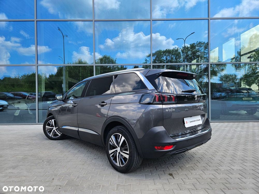 Peugeot 5008 - 4