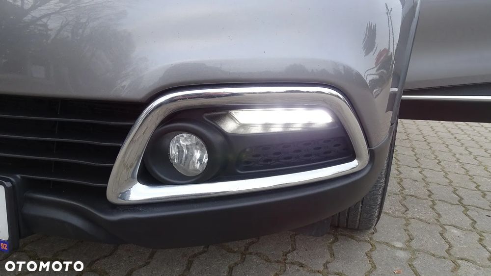 Renault Captur (ENERGY) TCe 90 INTENS - 9