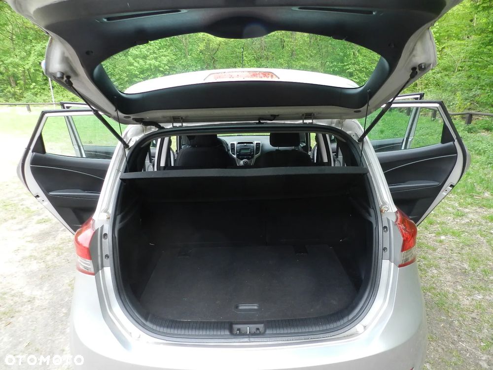 Hyundai ix20 - 13