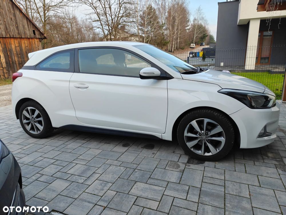 Hyundai i20 1.4 Premium - 4