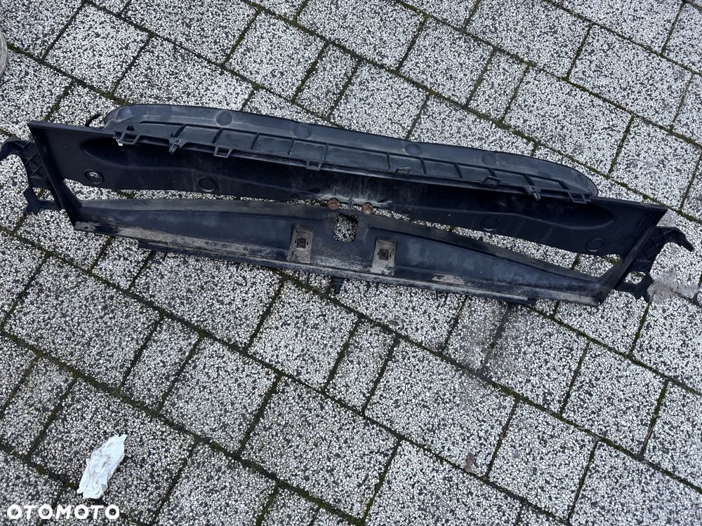 TESLA S 85D 13-16 KIEROWNICA POWIETRZA WLOT POD RADAR 1038208-00-B - 5