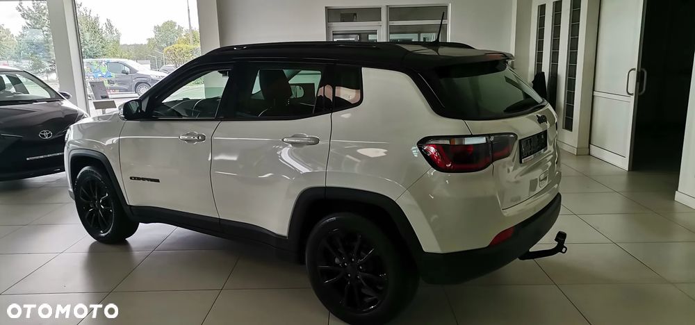 Jeep Compass 1.3 TMair Night Eagle FWD S&S DDCT - 3