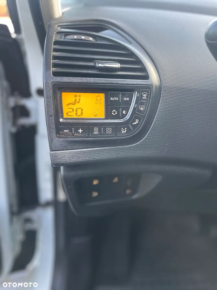 Citroën C4 Picasso 2.0 HDi Exclusive MCP - 9