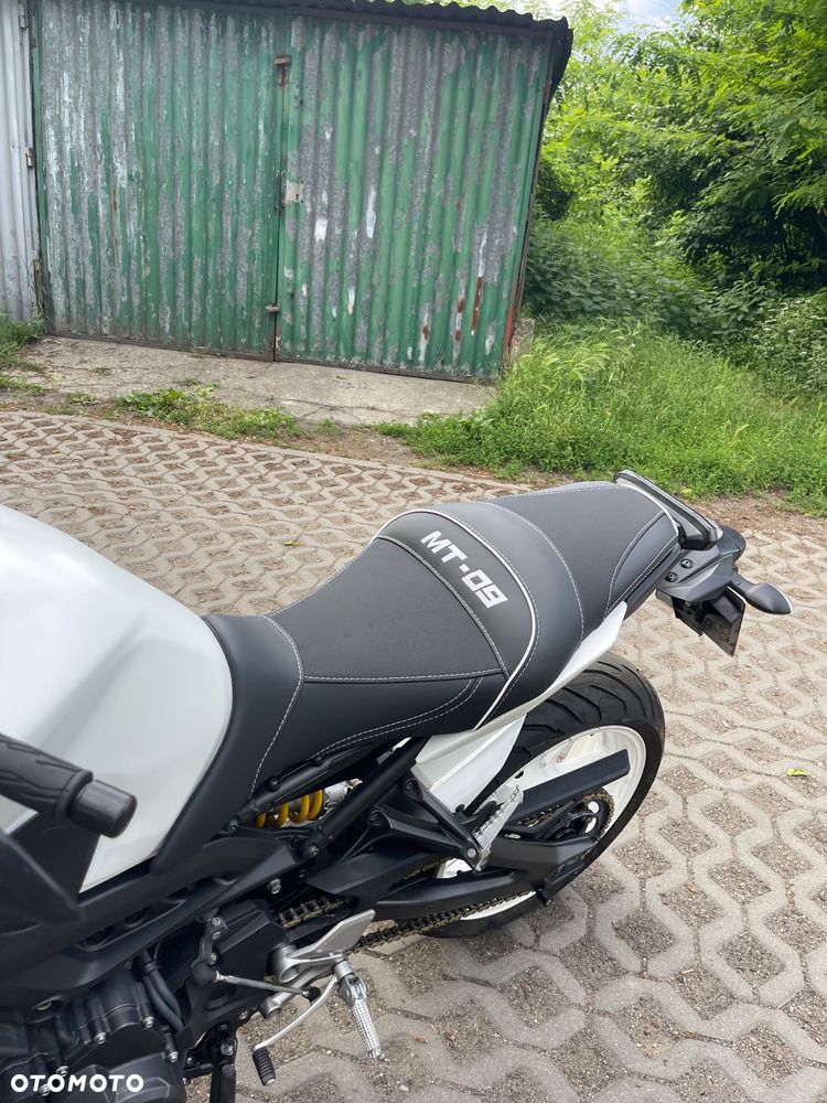 Yamaha MT - 5
