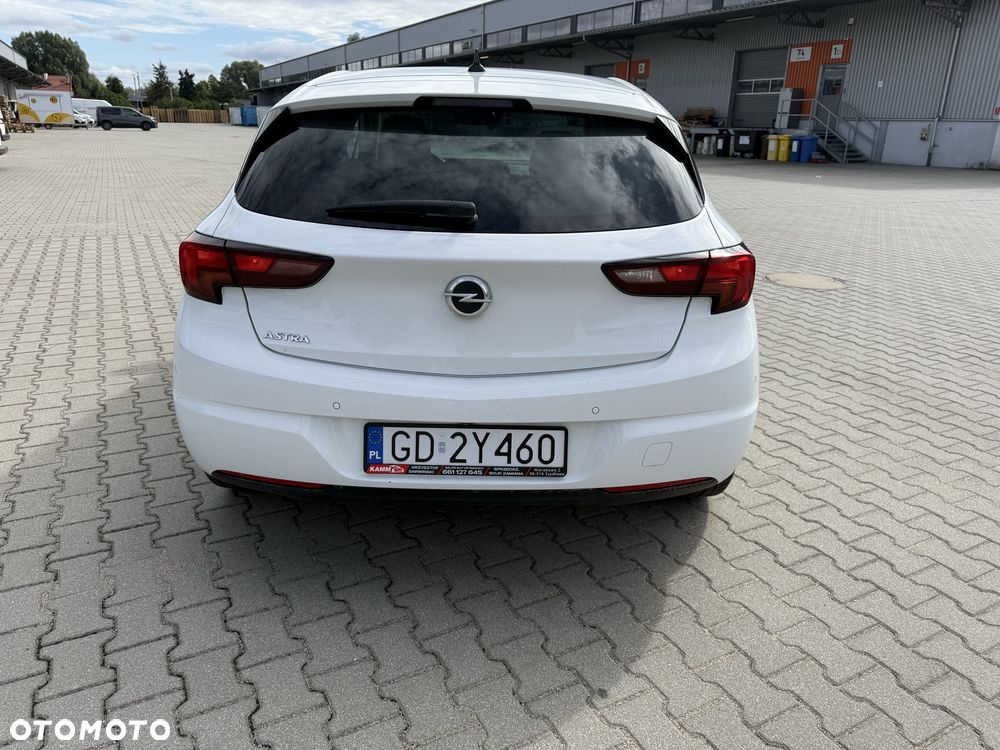 Opel Astra - 4