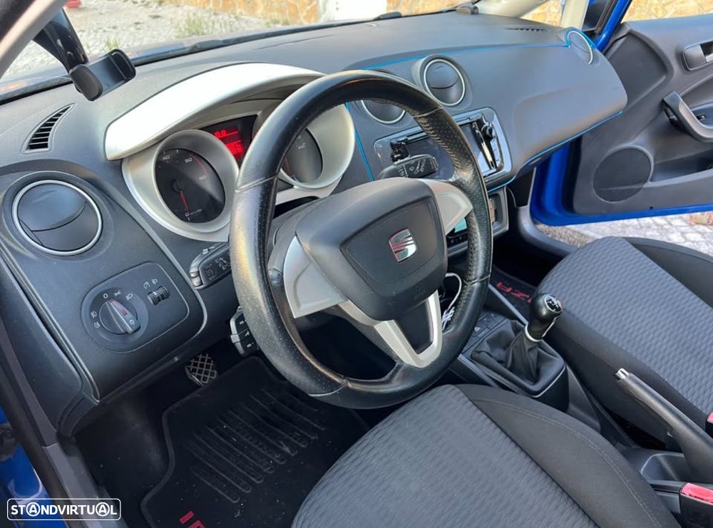 SEAT Ibiza 1.6 TDI 25 Anos DPF - 6