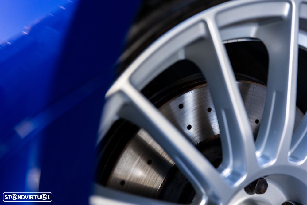 VW Golf R 4Motion BlueMotion DSG - 14