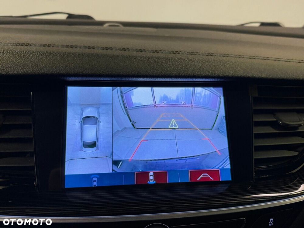 Opel Insignia CT 2.0 CDTI 4x4 Exclusive S&S - 20