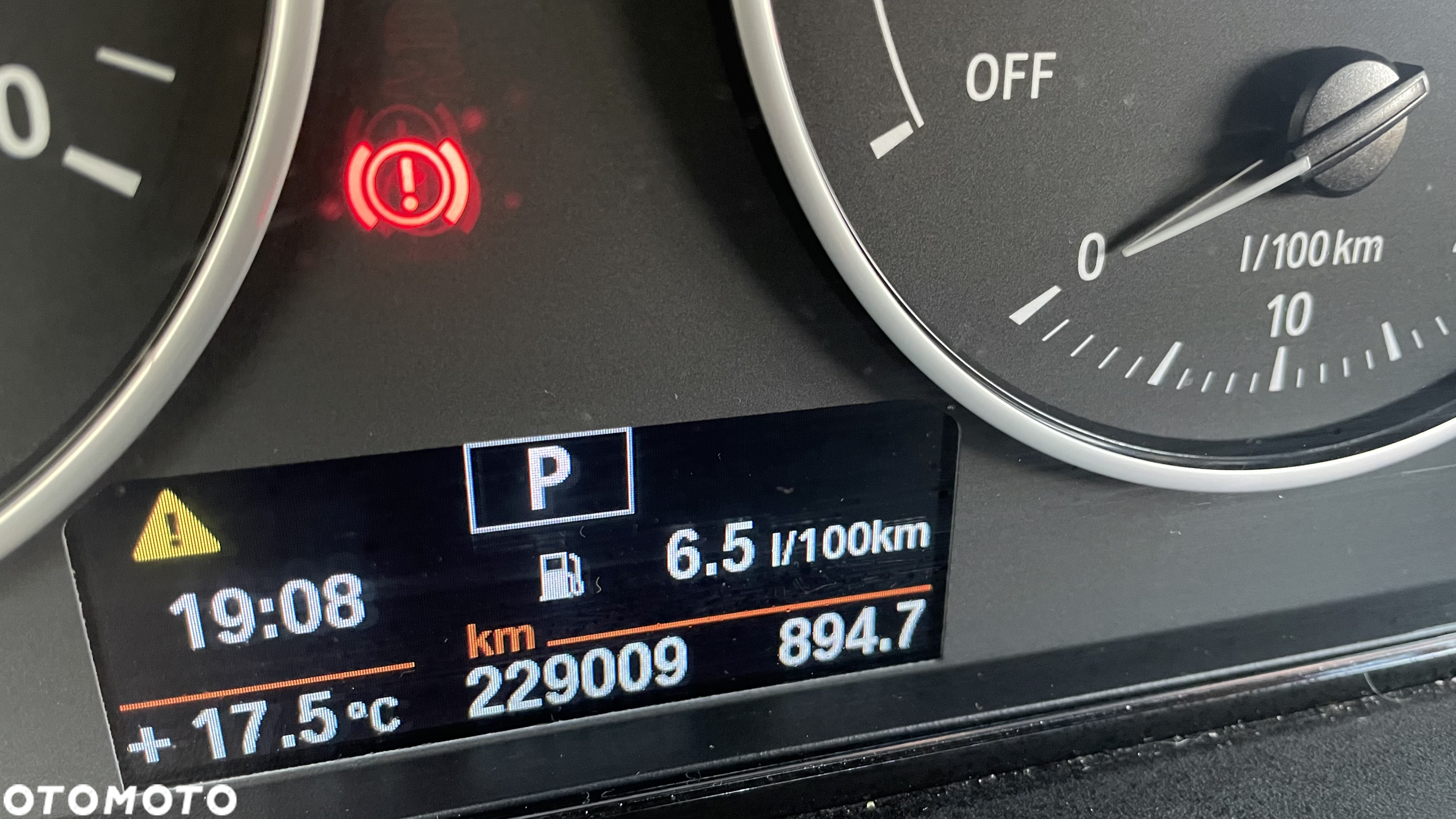 BMW Seria 3 318d Touring Modern Line - 19