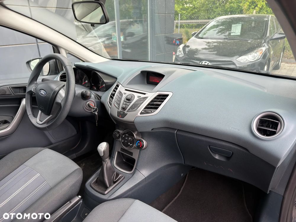 Ford Fiesta 1.25 - 29