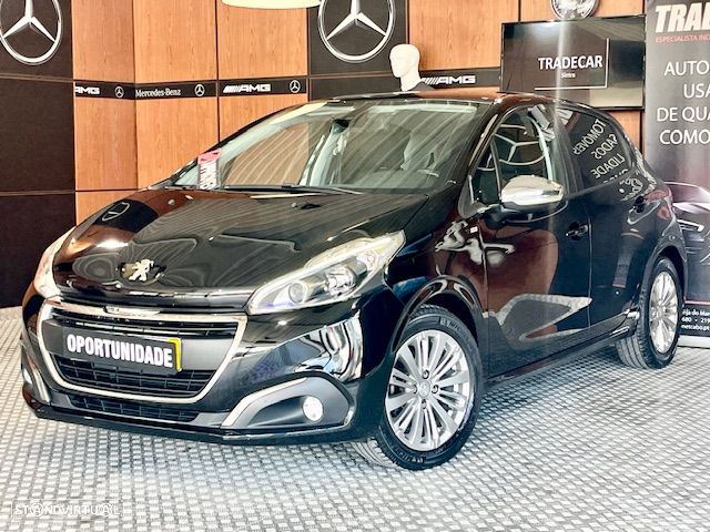 Peugeot 208 1.6 BlueHDi Style - 1