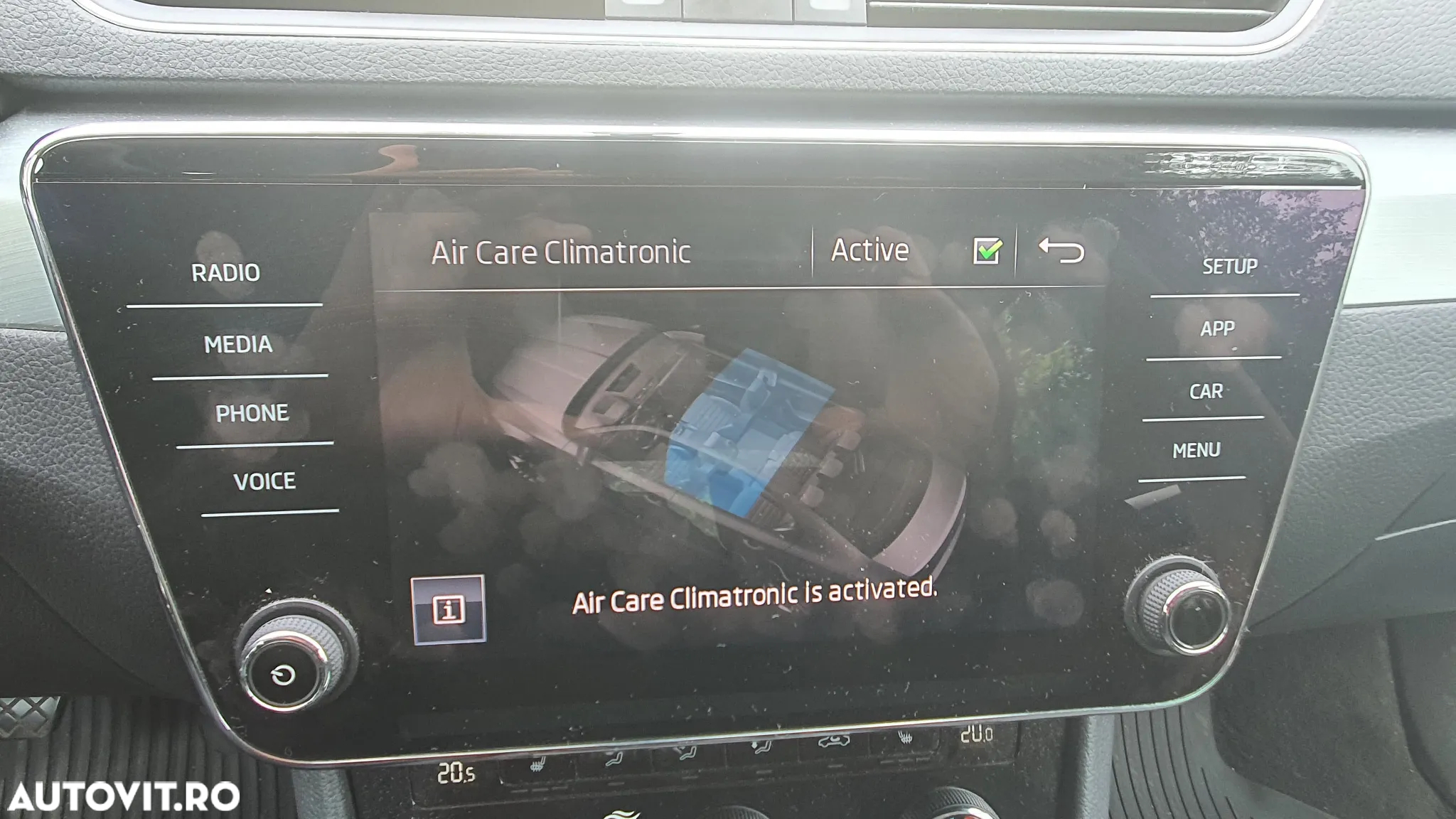 Skoda Superb 2.0 TDI Ambition - 17