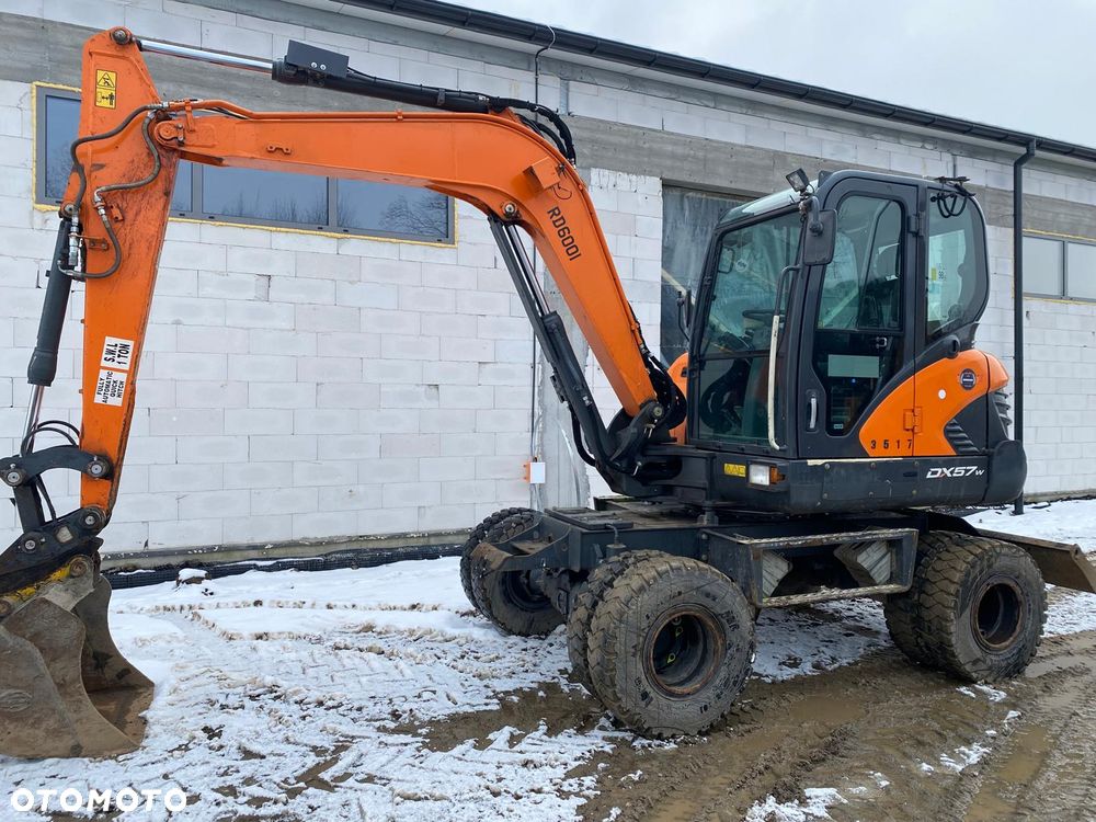 Doosan DX57W-5 - 4