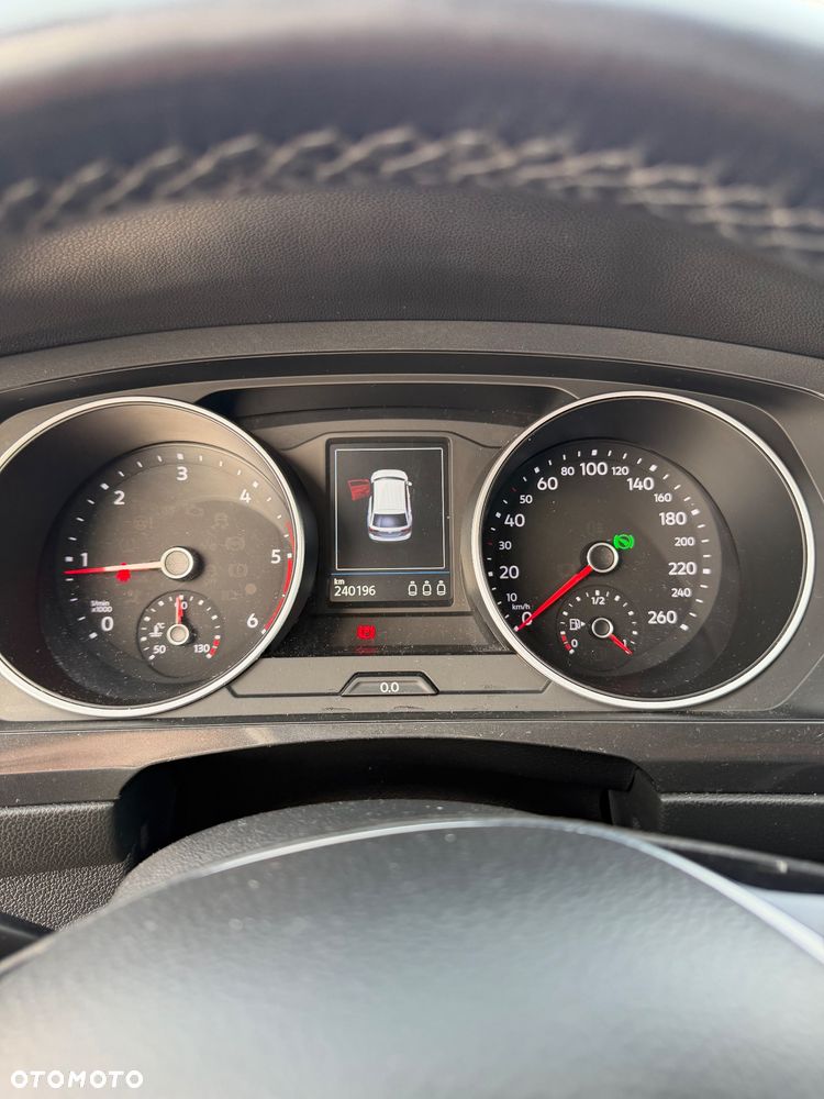 Volkswagen Tiguan 2.0 TDI BMT SCR Comfortline DSG - 9
