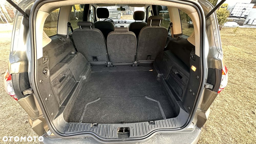 Ford S-Max 2.0 TDCi Trend - 9