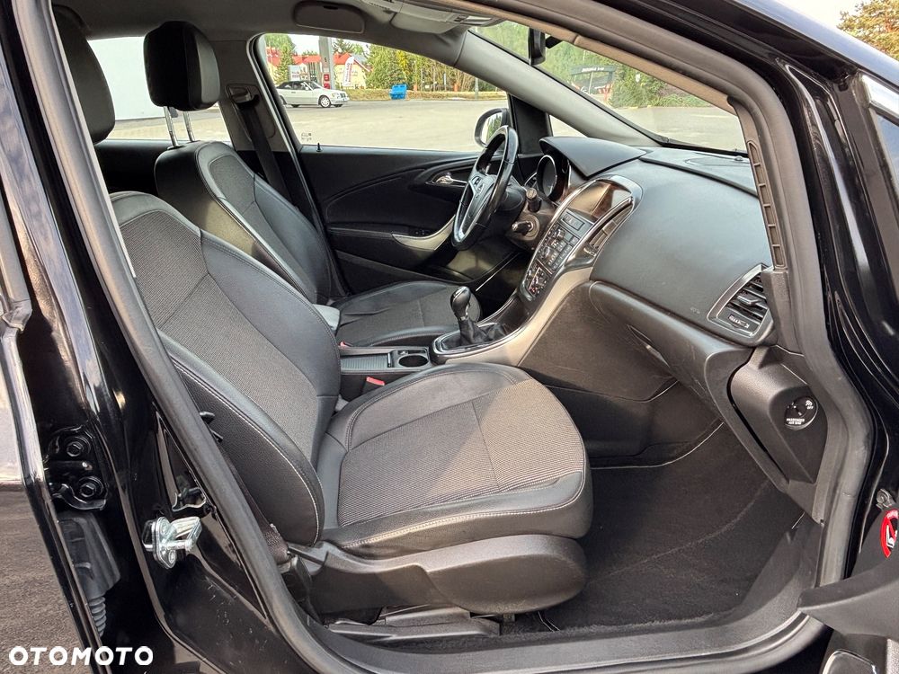 Opel Astra - 25